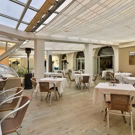 Best Western Plus Soleil et Jardin 