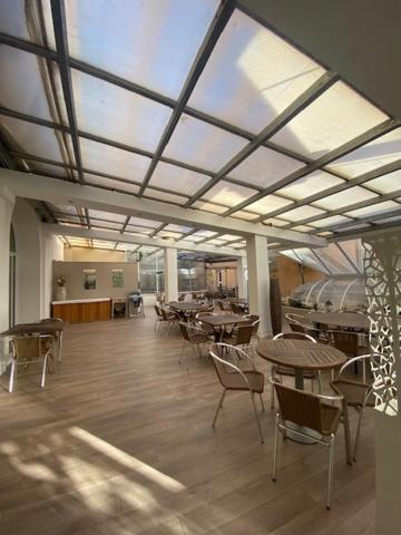 Hotel Sanary, Soleil Et Jardin - Renovation Hiver 2024-25 4*