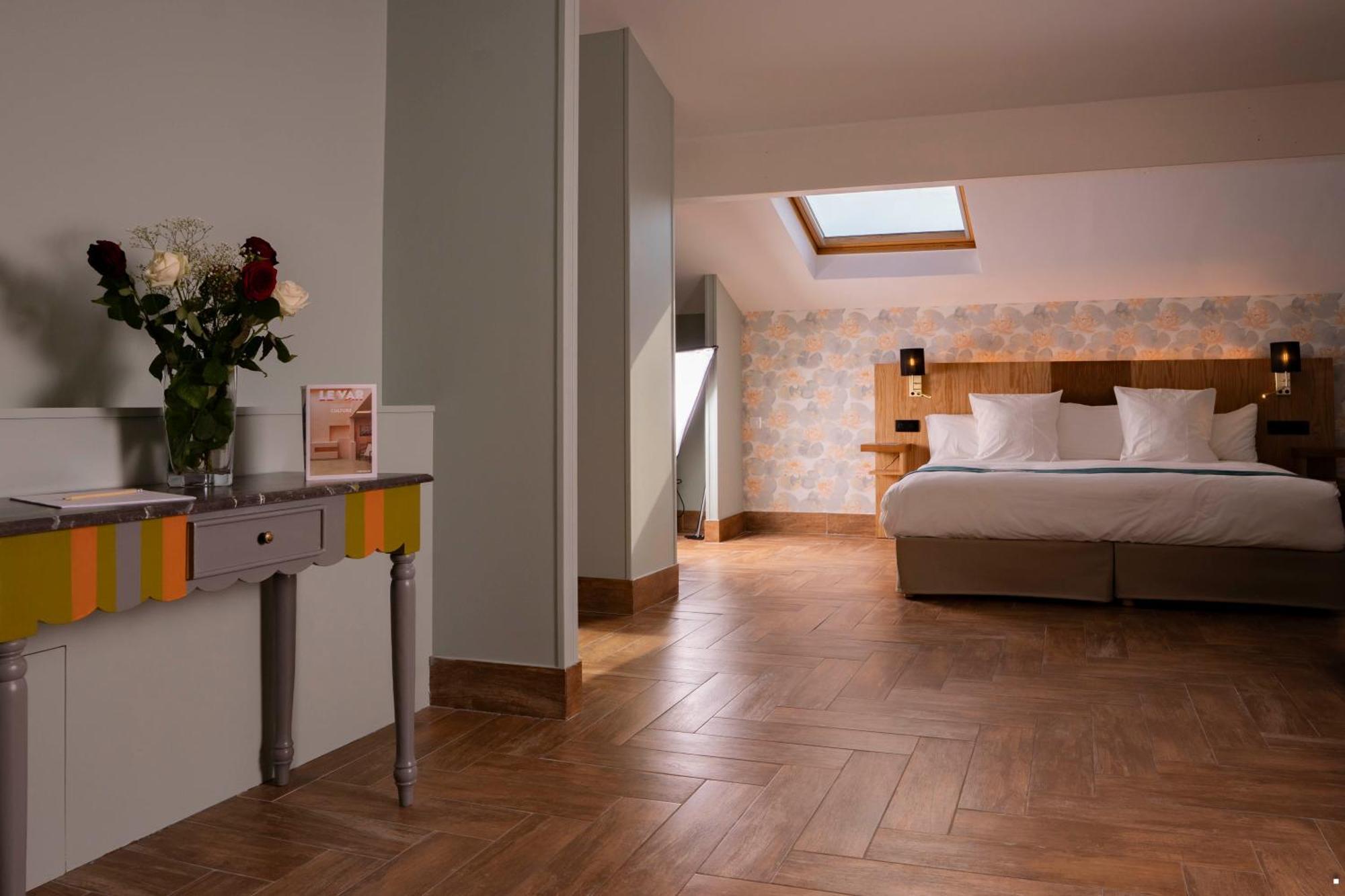 Sanary, Soleil Et Jardin - Renovation Hiver 2024-25 Hotel Sanary-sur-Mer